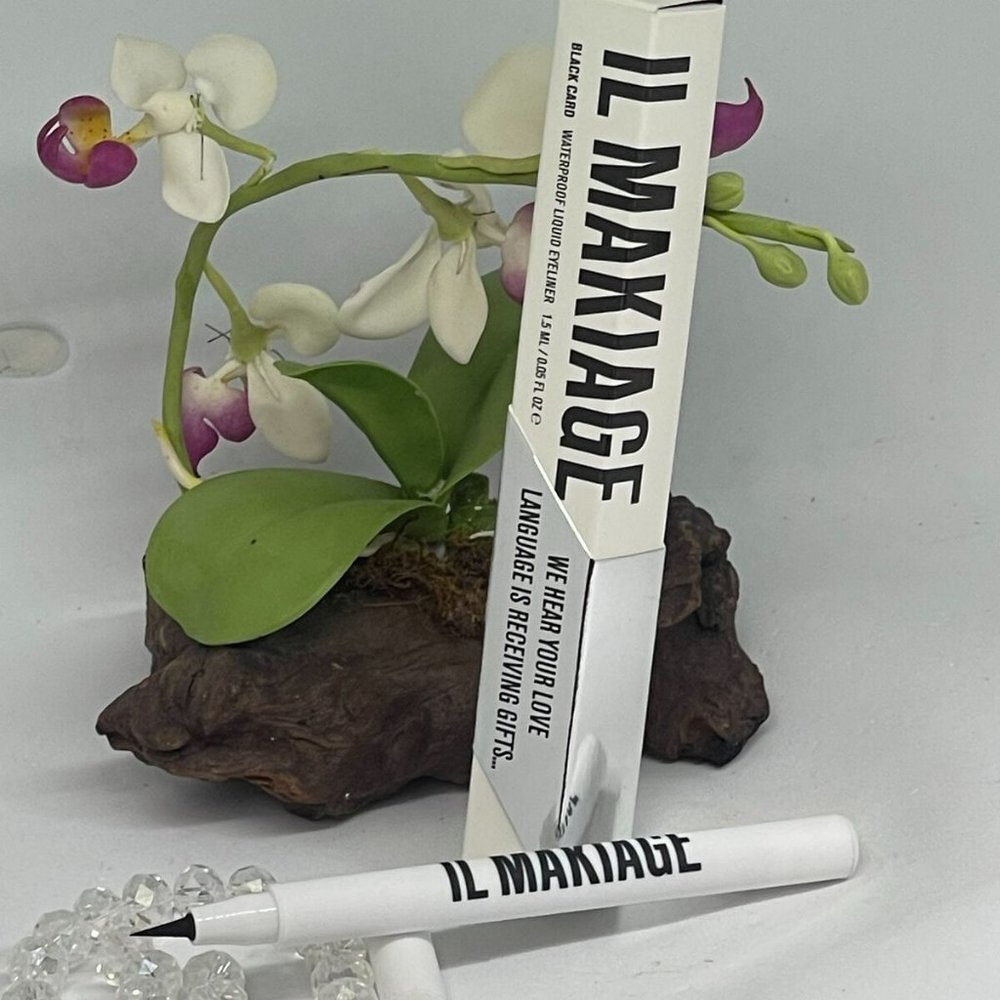 IL MAKAIGE BLACK CARD LIQUID EYELINER ULTRA-BLACK WATERPROOF LINER